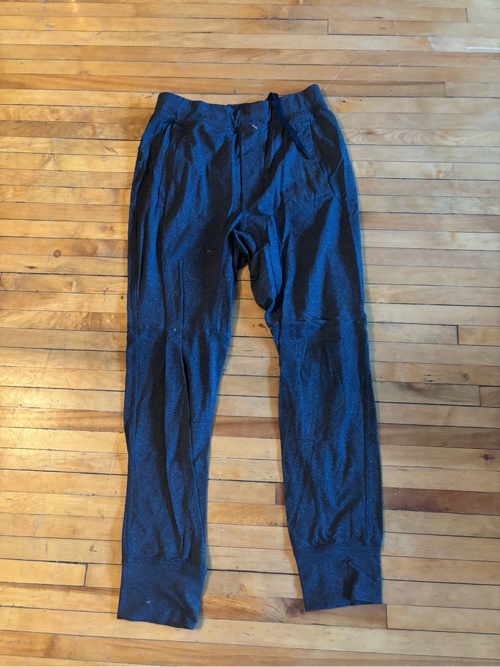 Lululemon Men’s Dark Grey Jogger Pants Size Small